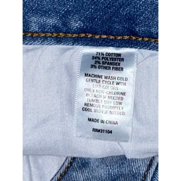 True Craft High-Rise Flare Jeans Size 15R Light Wash Distressed Cotton Blend Wom - Picture 4 of 10